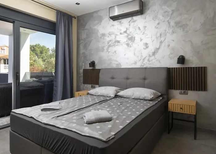 Holiday home Blick Istrien In Der Naehe Des Meeres By Interhome *